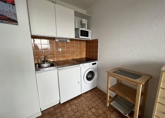 En Bord De Pour 4 Pers., Parking Prive, Proche Commerces, Sans Route A Traverser - Fr-1-81-374 דירה